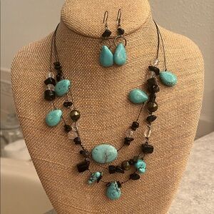 Turquoise and Black Beaded Necklace and Earring Set